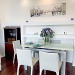 Luxurious In Apartmán *