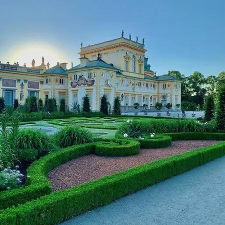 アパート Luxurious In ワルシャワ